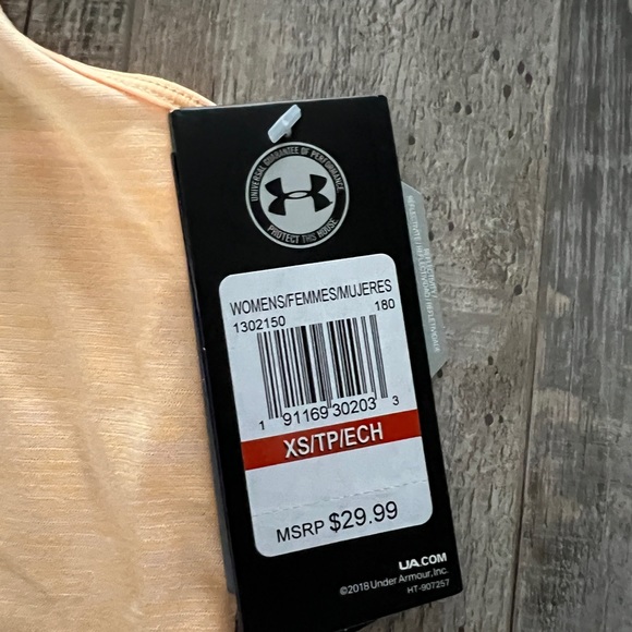 Under armour top xs - Picture 3 of 3